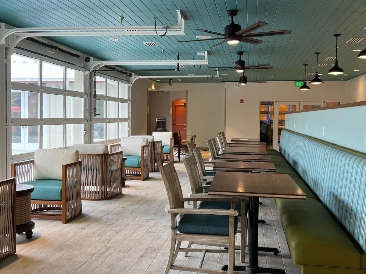 The Lodge At Camp Margaritaville Pigeon Forge Bagian luar foto